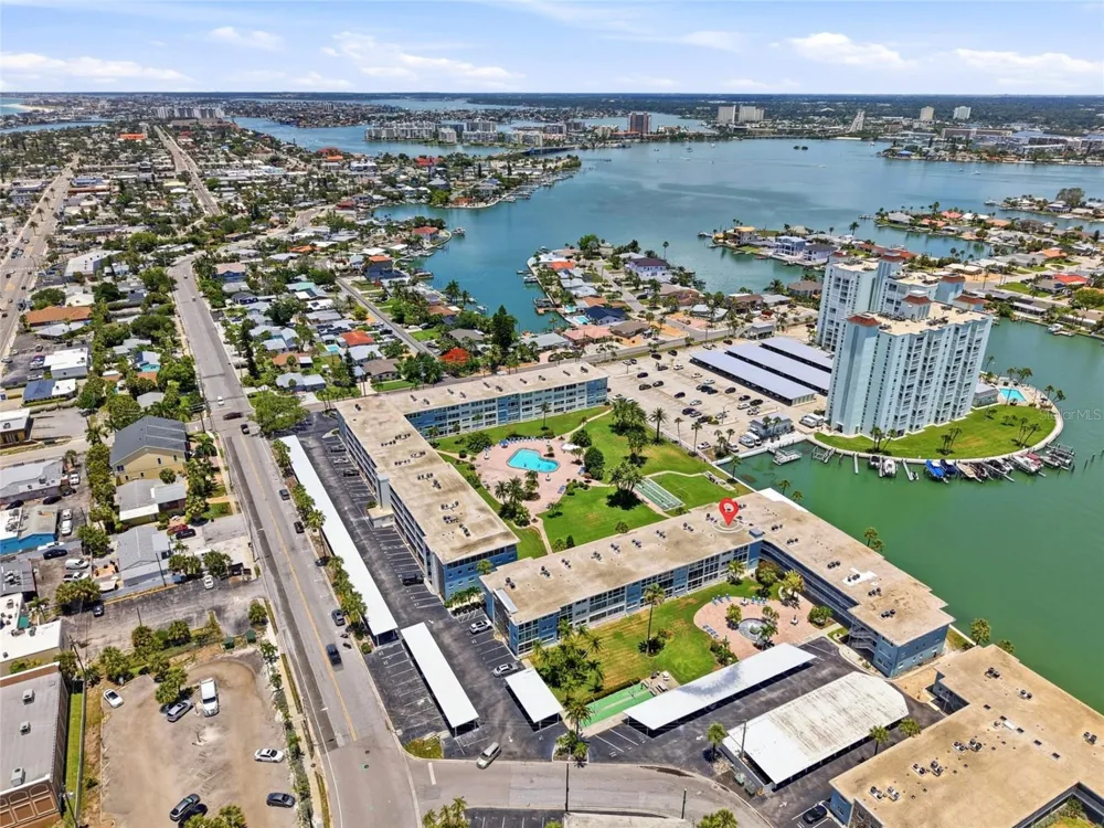 6201 2ND STREET E #106 St Pete Beach, FL 33706