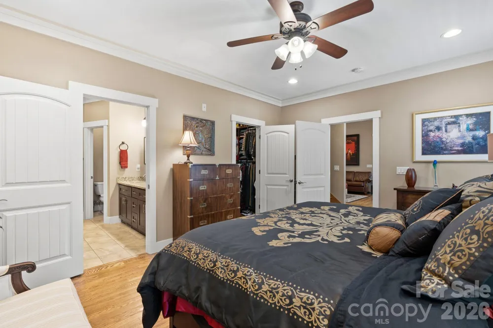 36 Copper Mill Court Candler, NC 28715