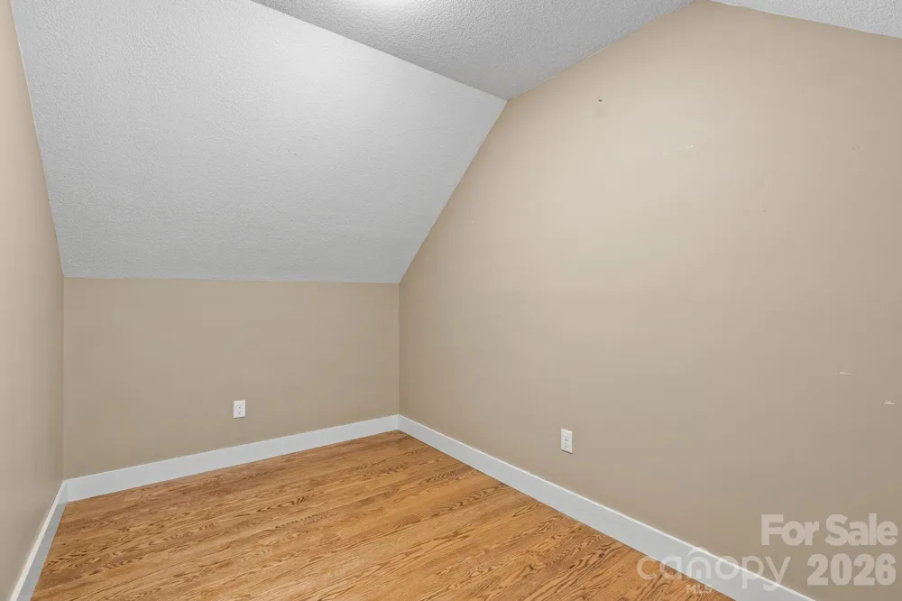 36 Copper Mill Court Candler, NC 28715