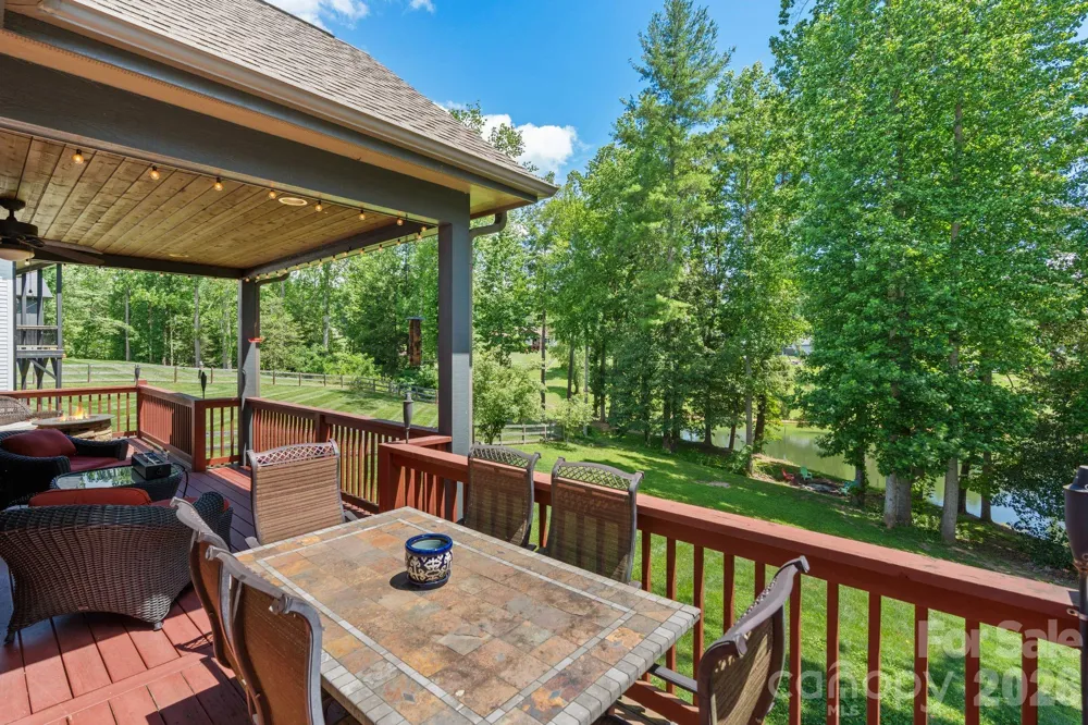 36 Copper Mill Court Candler, NC 28715