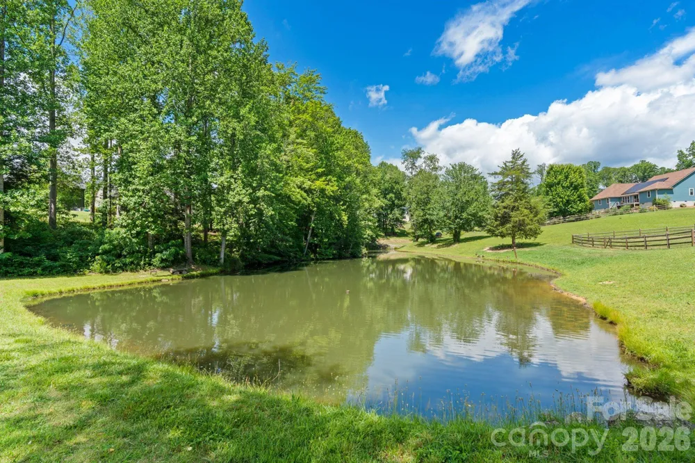 36 Copper Mill Court Candler, NC 28715