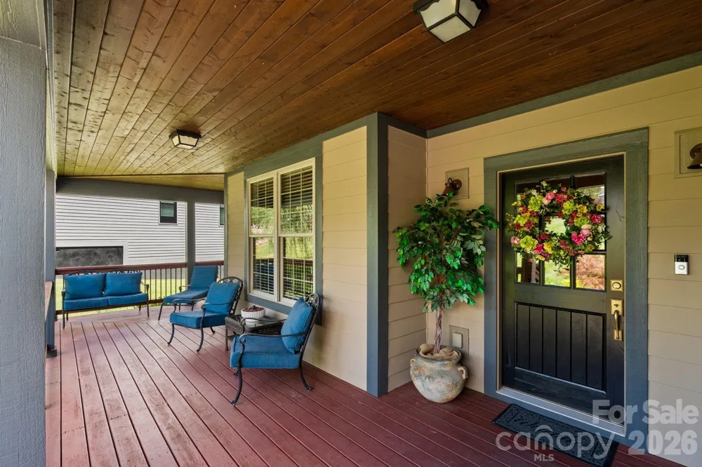 36 Copper Mill Court Candler, NC 28715