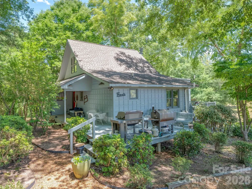 140 Joanda Farm Road Mooresboro, NC 28114