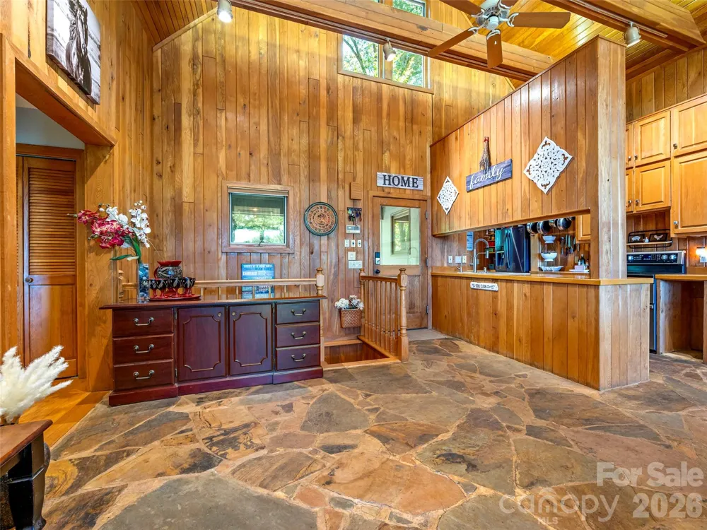 140 Joanda Farm Road Mooresboro, NC 28114