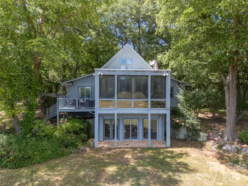 140 Joanda Farm Road Mooresboro, NC 28114