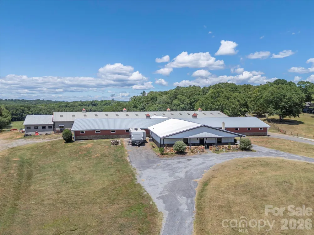 140 Joanda Farm Road Mooresboro, NC 28114