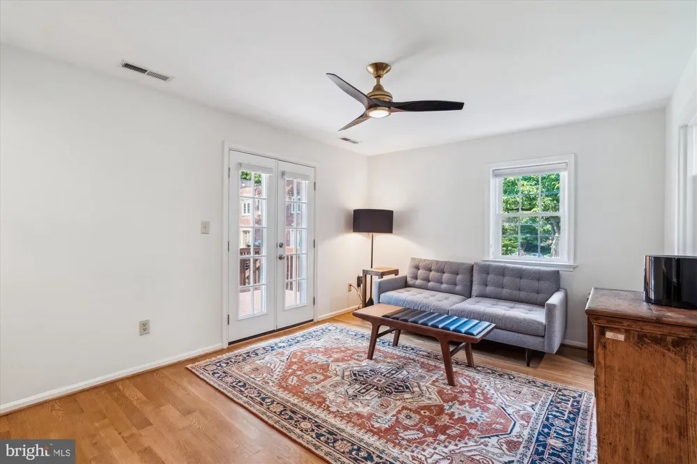4934 BRADLEY BOULEVARD #244 Chevy Chase, MD 20815