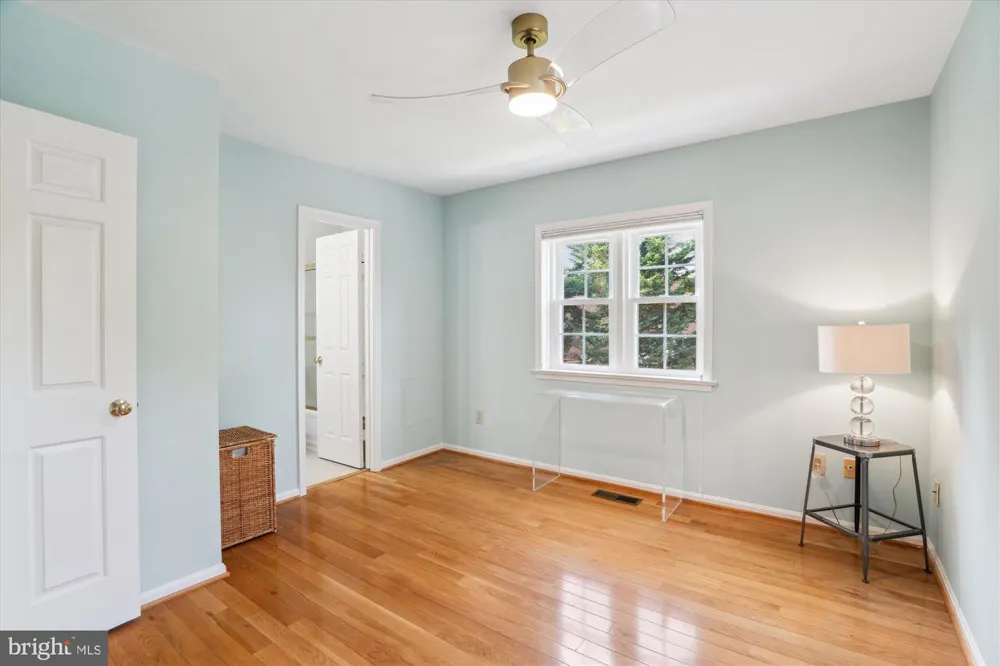 4934 BRADLEY BOULEVARD #244 Chevy Chase, MD 20815