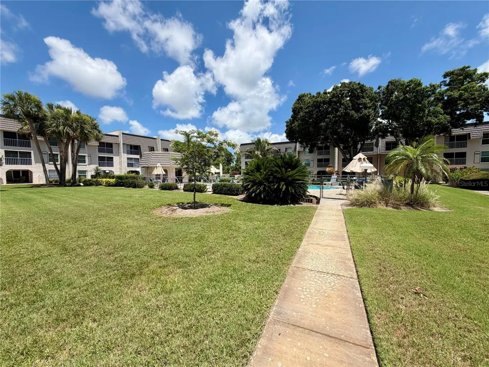 8703 BARDMOOR BOULEVARD #102 Seminole, FL 33777