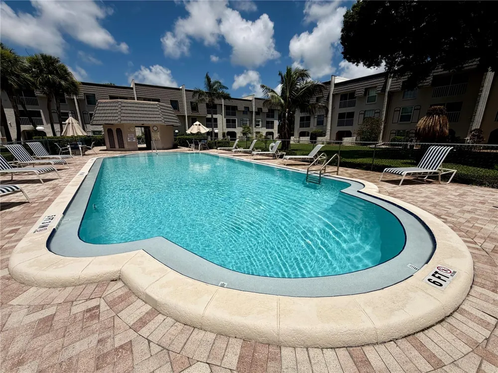8703 BARDMOOR BOULEVARD #102 Seminole, FL 33777