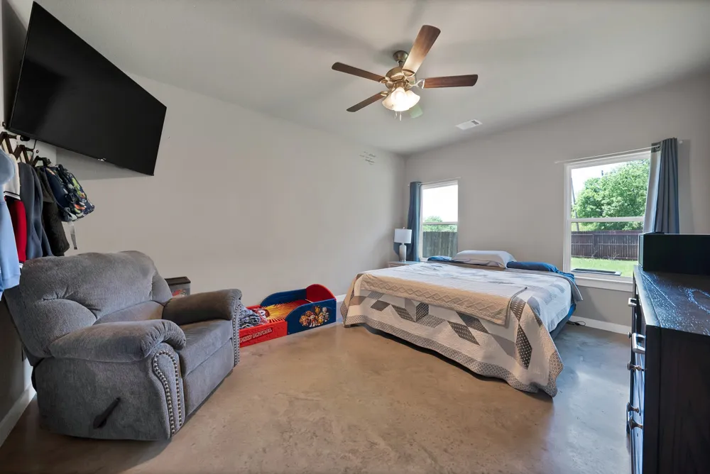 104 Sweeney Street Hillsboro, TX 76645