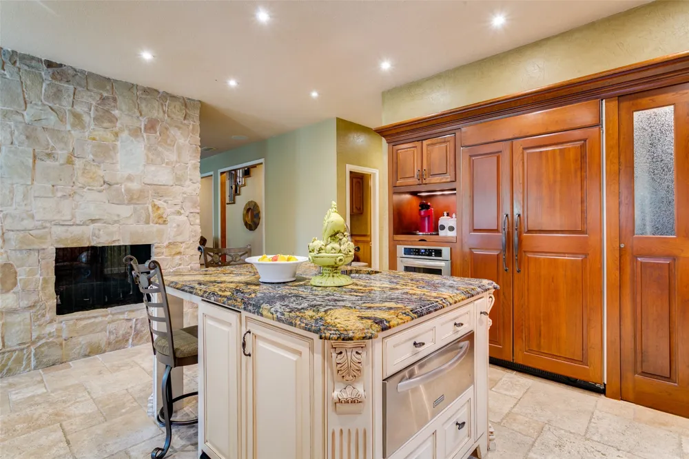 102 Sunday Haus Lane Highland Village, TX 75077