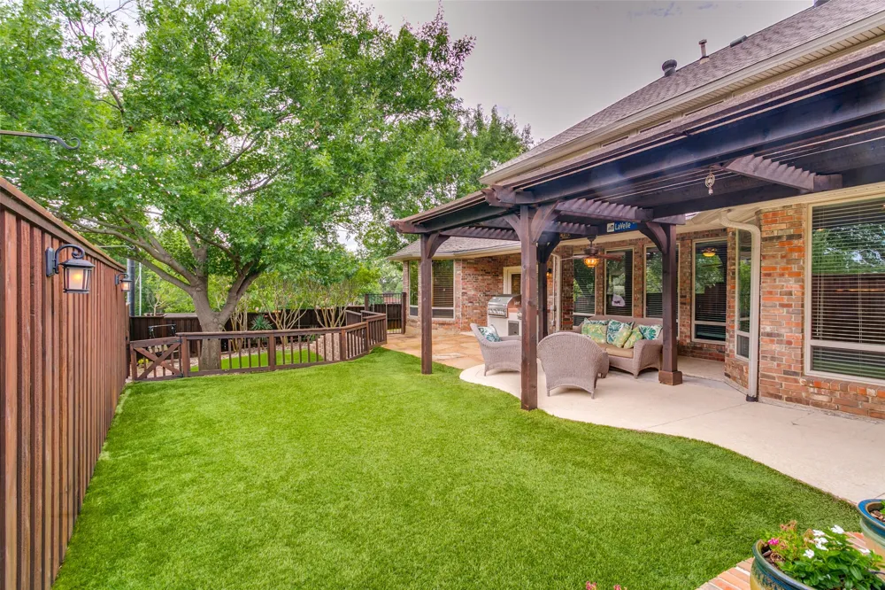 102 Sunday Haus Lane Highland Village, TX 75077