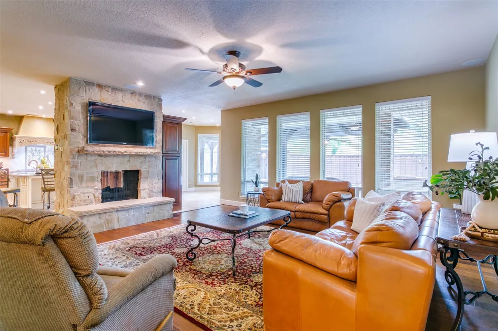 102 Sunday Haus Lane Highland Village, TX 75077