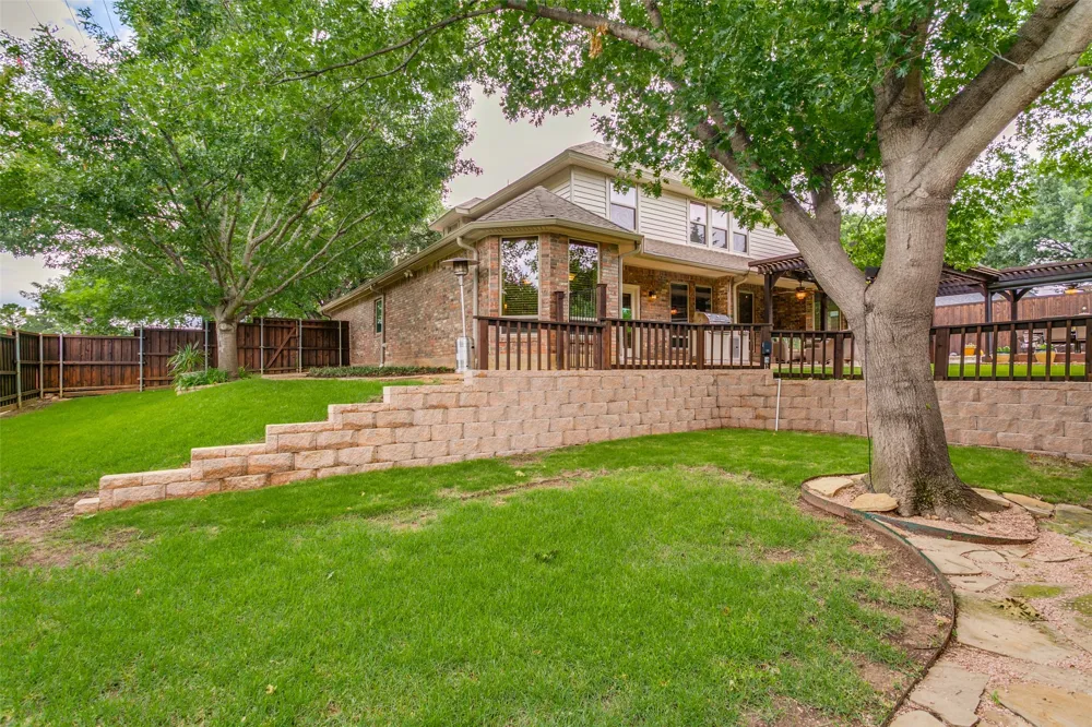 102 Sunday Haus Lane Highland Village, TX 75077