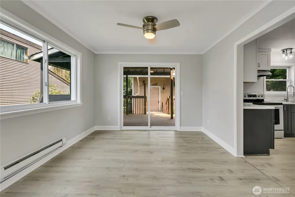 137 Wayne Avenue Pacific, WA 98047