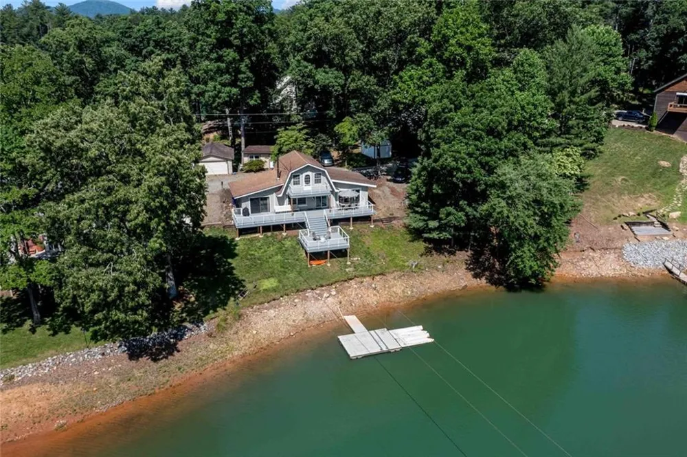 199 Nottely View Blairsville, GA 30512