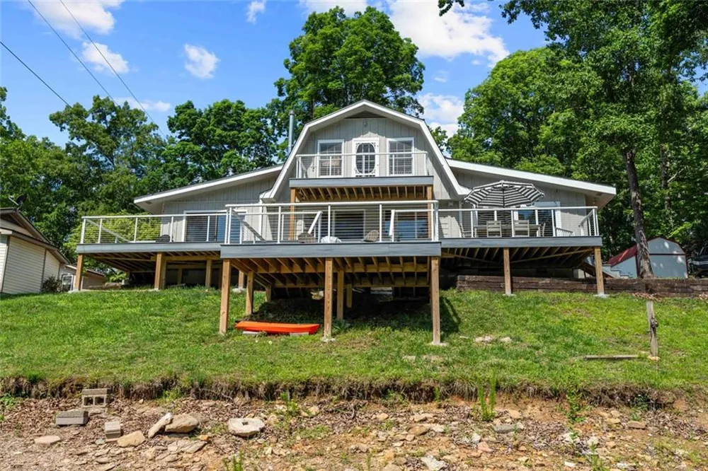 199 Nottely View Blairsville, GA 30512
