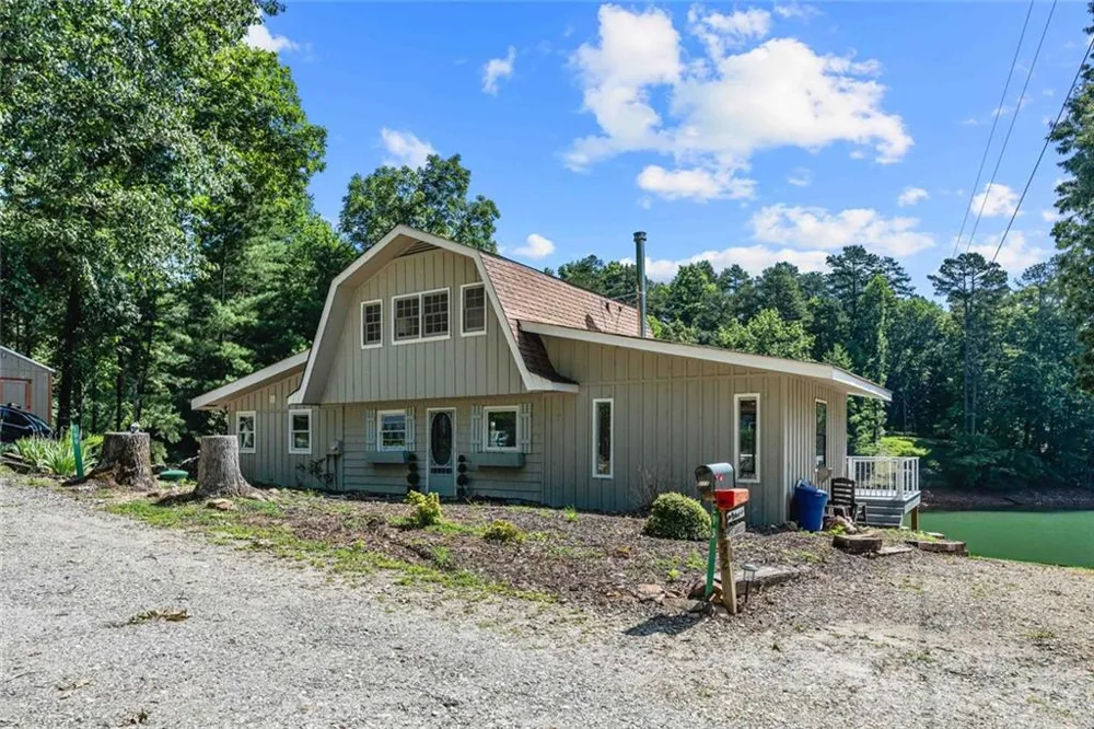199 Nottely View Blairsville, GA 30512