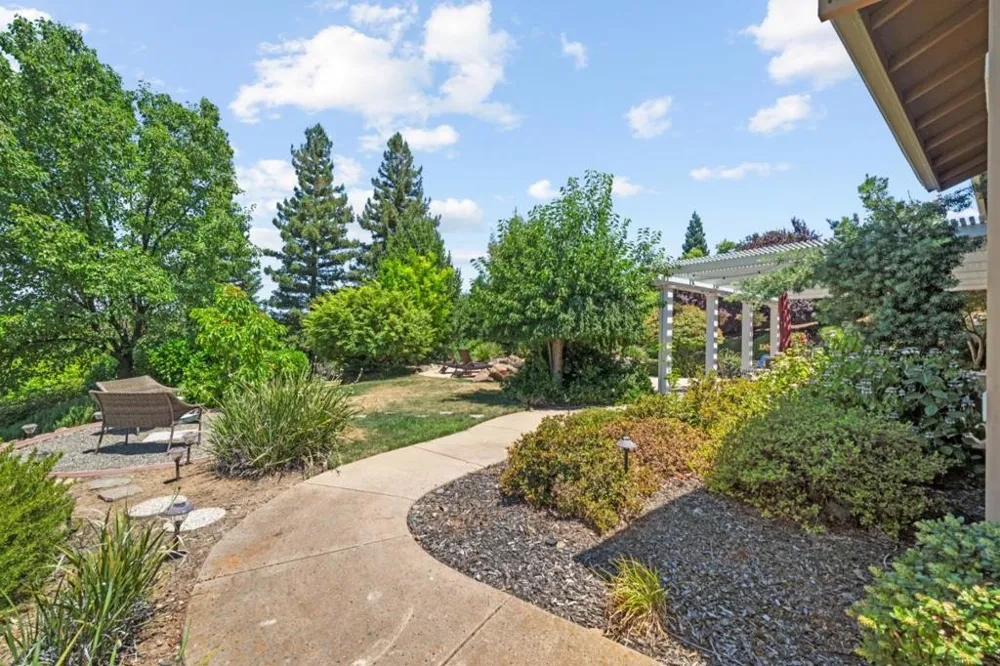 2665 Aberdeen Lane El Dorado Hills, CA 95762