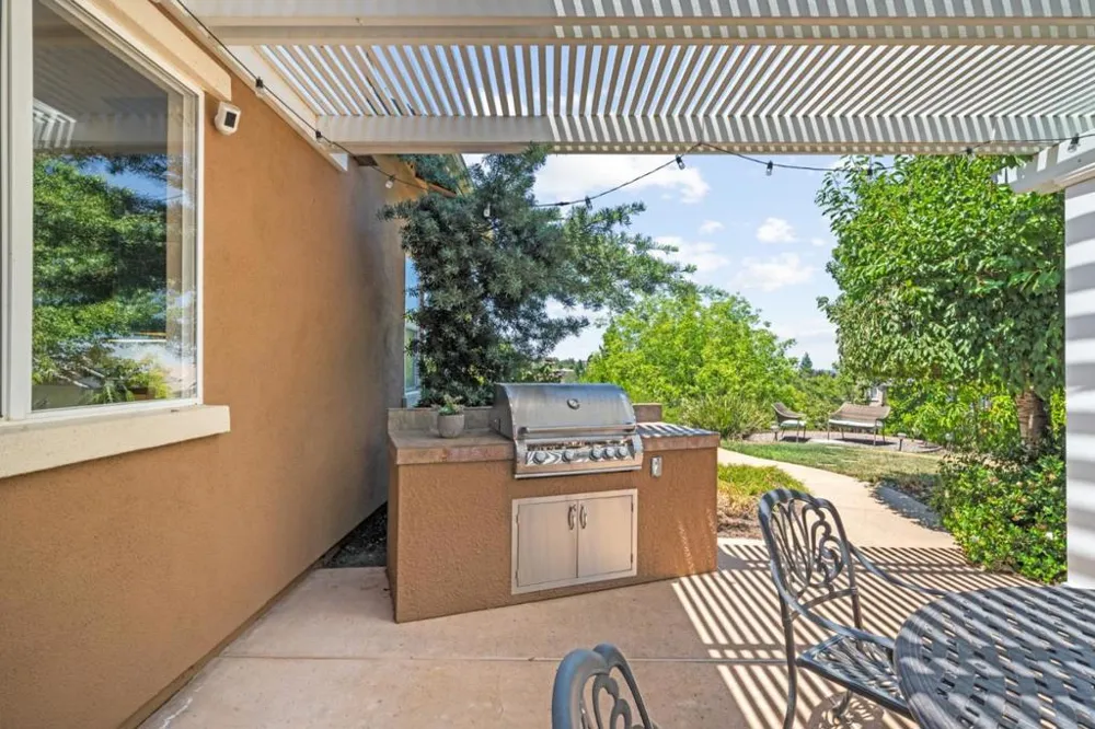 2665 Aberdeen Lane El Dorado Hills, CA 95762