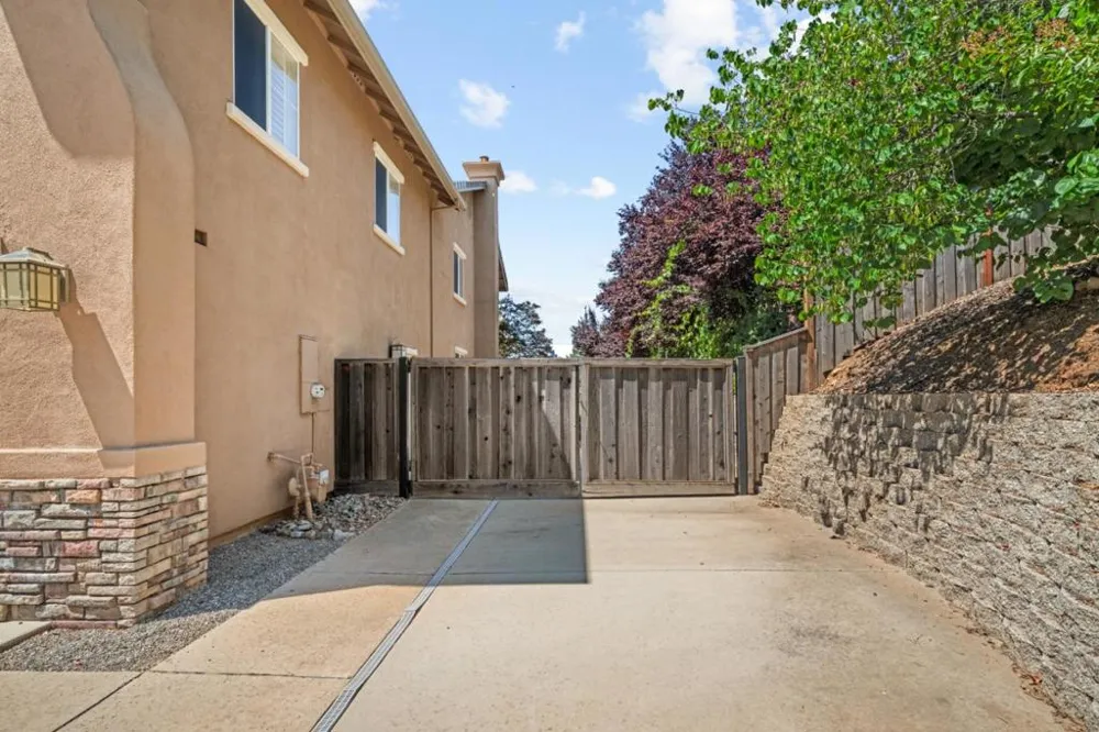 2665 Aberdeen Lane El Dorado Hills, CA 95762