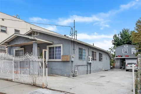 426 Virgil Avenue