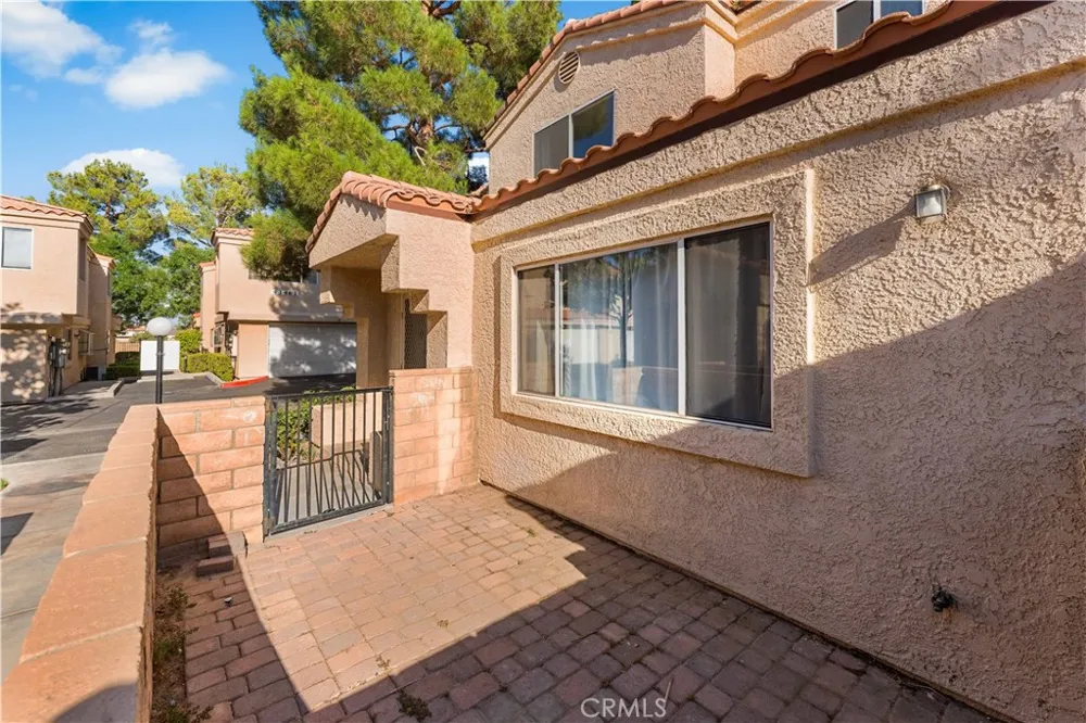 43465 30th W Lancaster, CA 93536