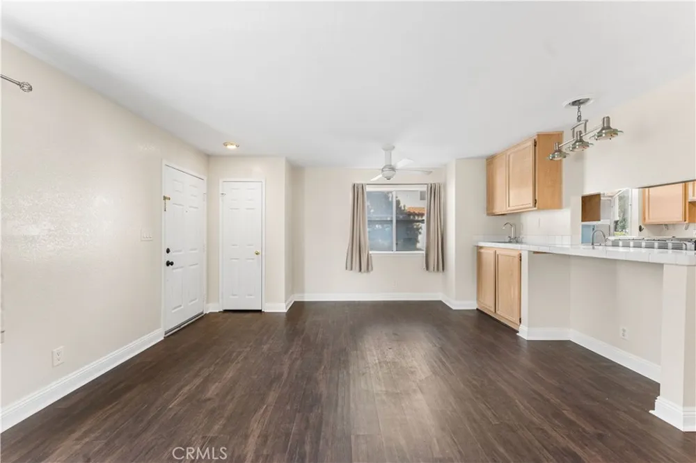 43465 30th W Lancaster, CA 93536