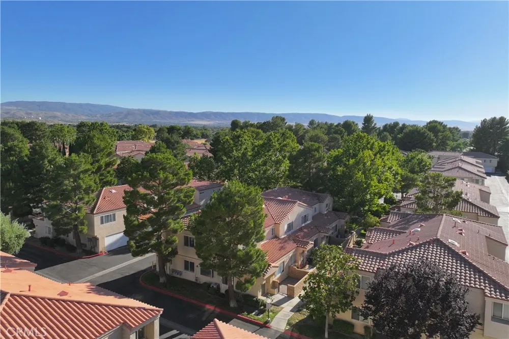 43465 30th W Lancaster, CA 93536