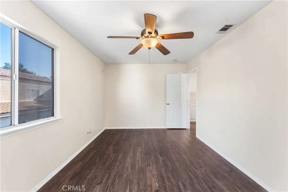43465 30th W Lancaster, CA 93536