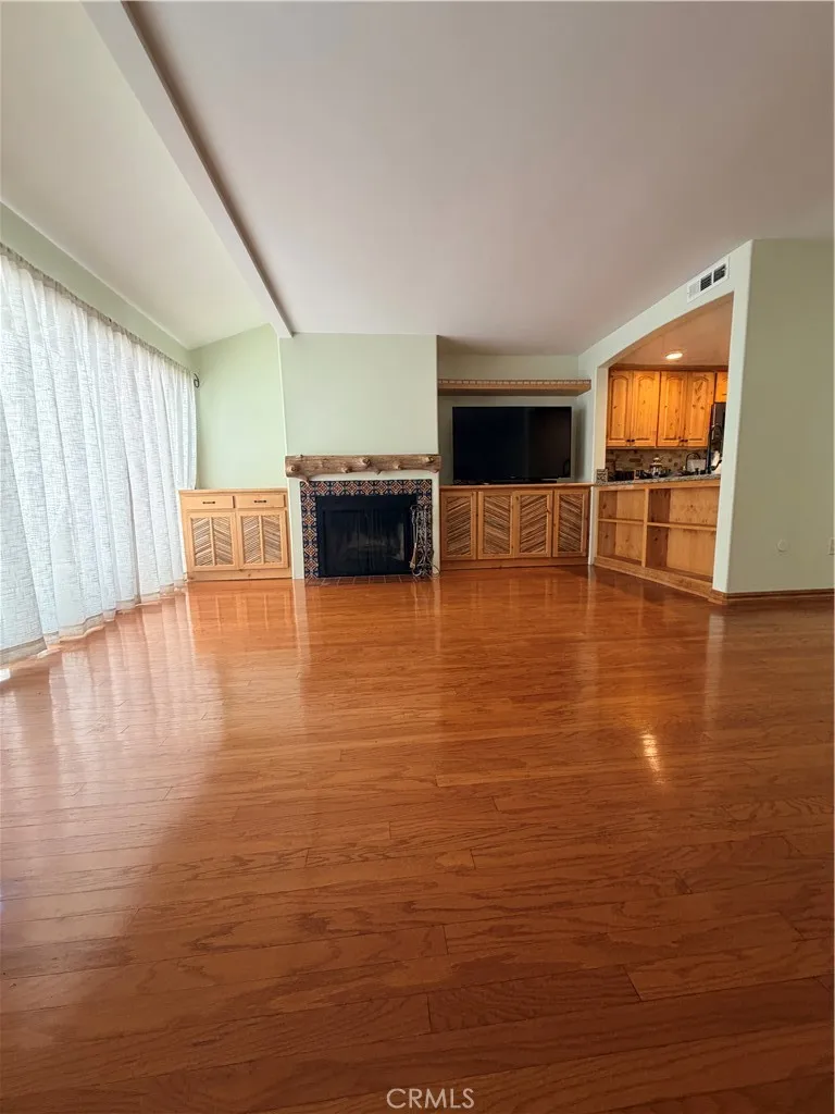 5249 Colodny #8 Agoura Hills, CA 91301