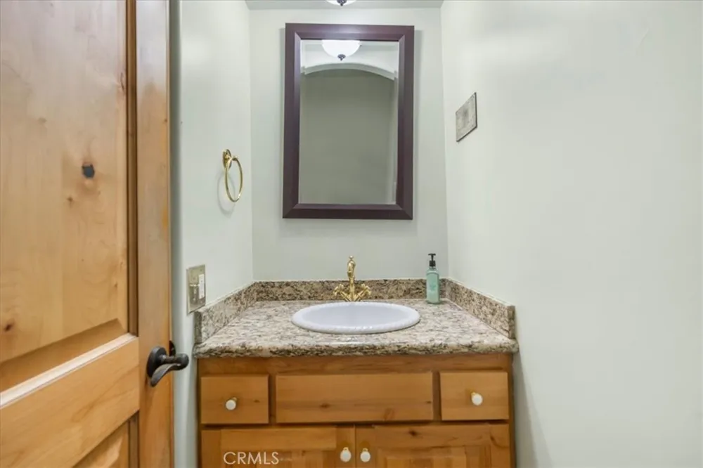 5249 Colodny #8 Agoura Hills, CA 91301