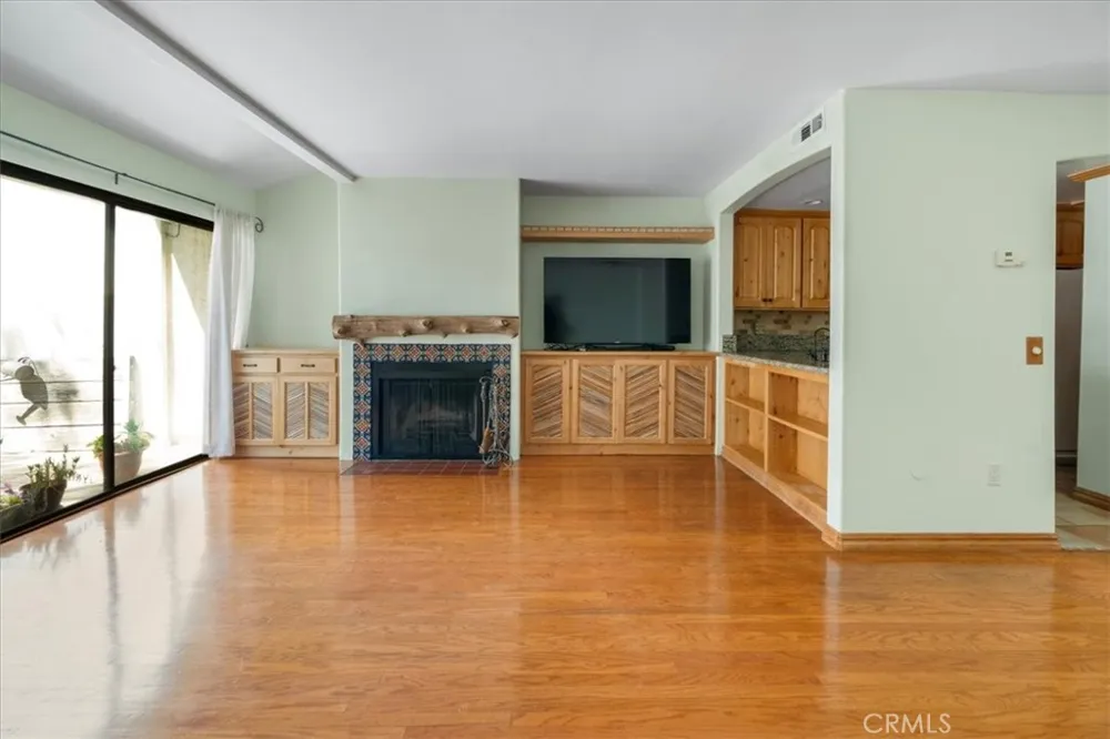 5249 Colodny #8 Agoura Hills, CA 91301