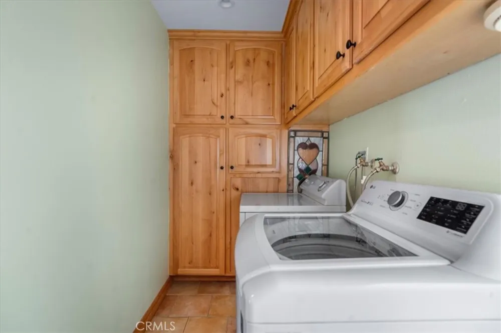 5249 Colodny #8 Agoura Hills, CA 91301