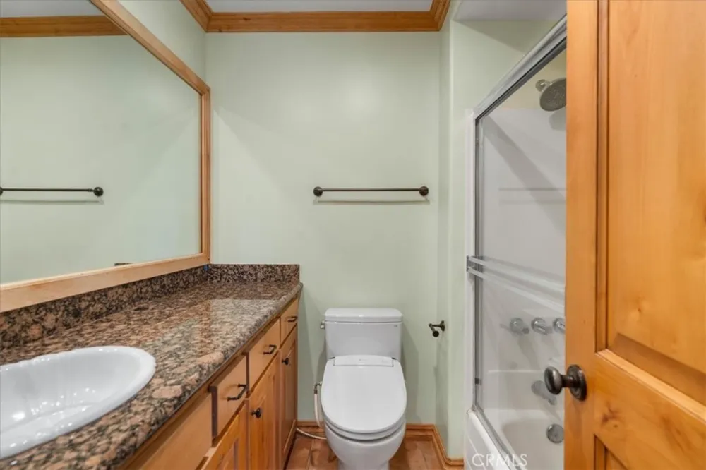5249 Colodny #8 Agoura Hills, CA 91301