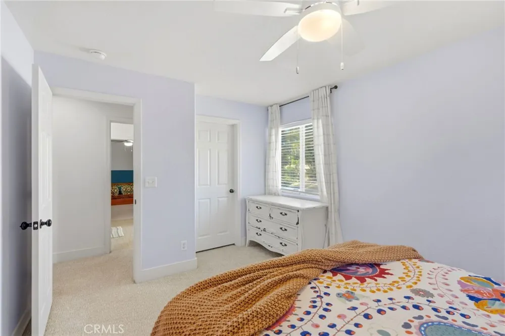 4826 W Ceres Court Visalia, CA 93291