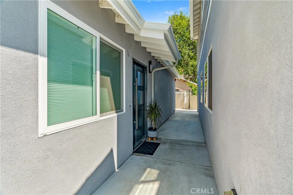 3419 Montrose Ave La Crescenta, CA 91214