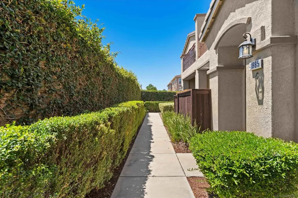 41985 Davenport #C Murrieta, CA 92562