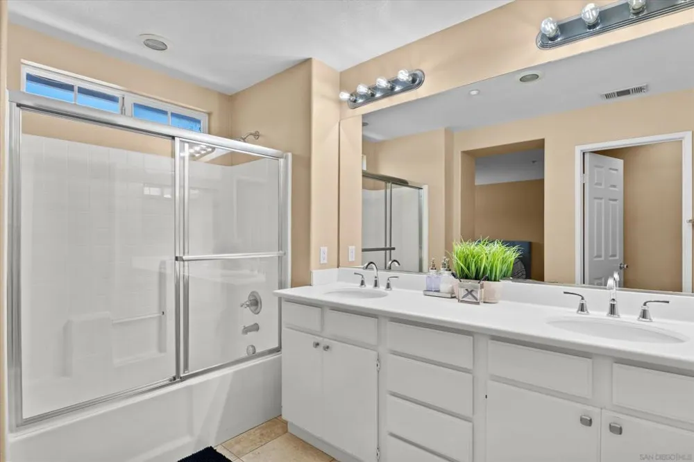 41985 Davenport #C Murrieta, CA 92562