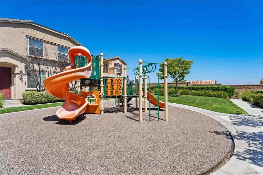 41985 Davenport #C Murrieta, CA 92562