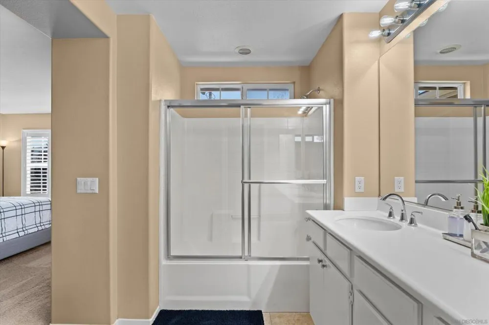 41985 Davenport #C Murrieta, CA 92562