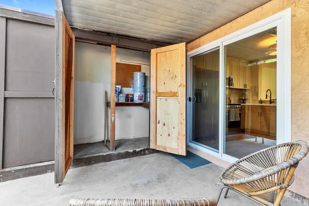 10107 Peaceful Court Santee, CA 92071
