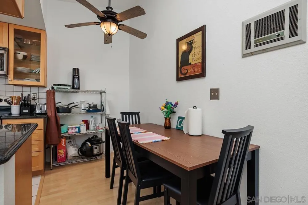 1435 Essex #7 San Diego, CA 92103