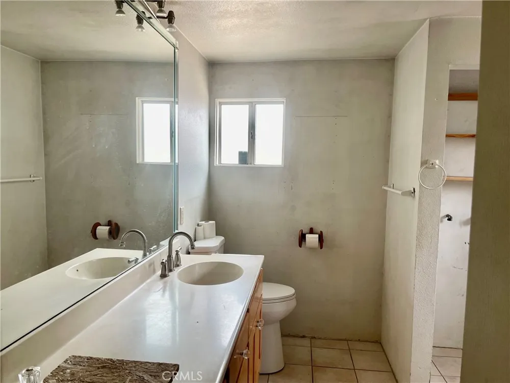 52390 Altadena Morongo Valley, CA 92256