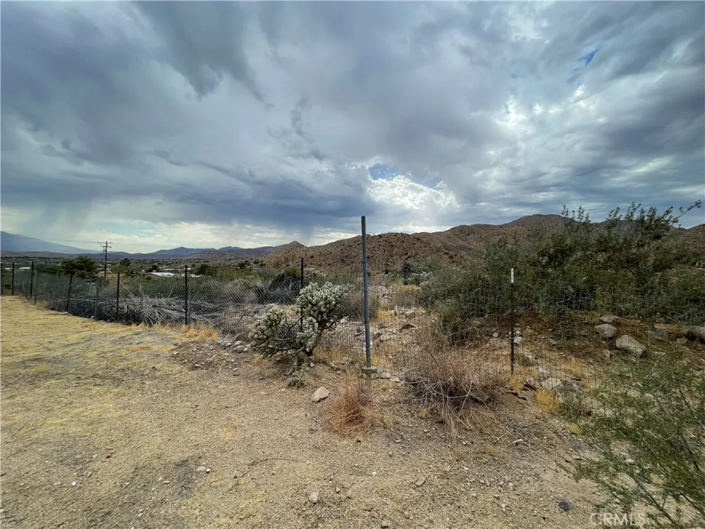 52390 Altadena Morongo Valley, CA 92256