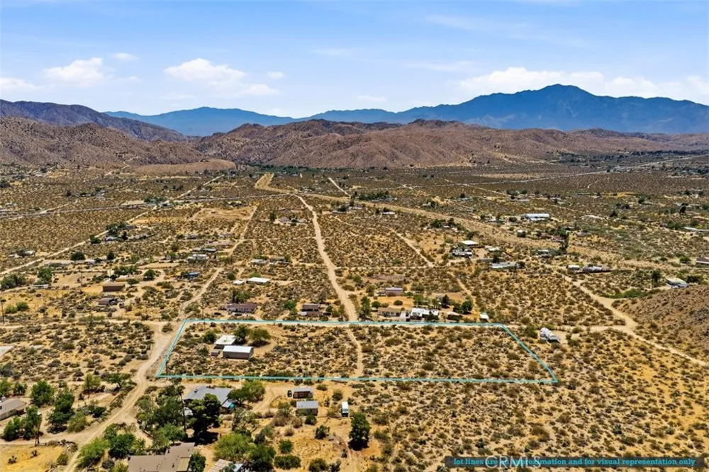 52390 Altadena Morongo Valley, CA 92256