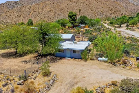 52390 Altadena