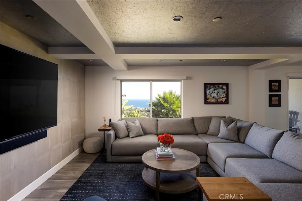 1238 Anacapa Way Laguna Beach, CA 92651
