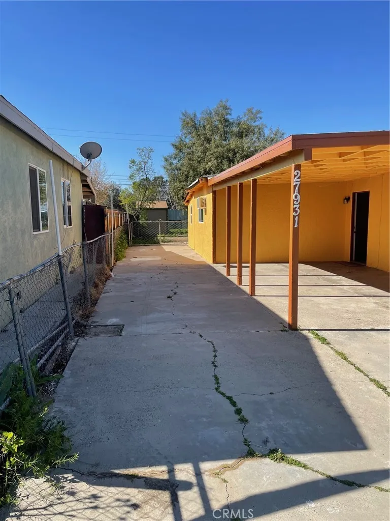 27931 adams Menifee, CA 92585